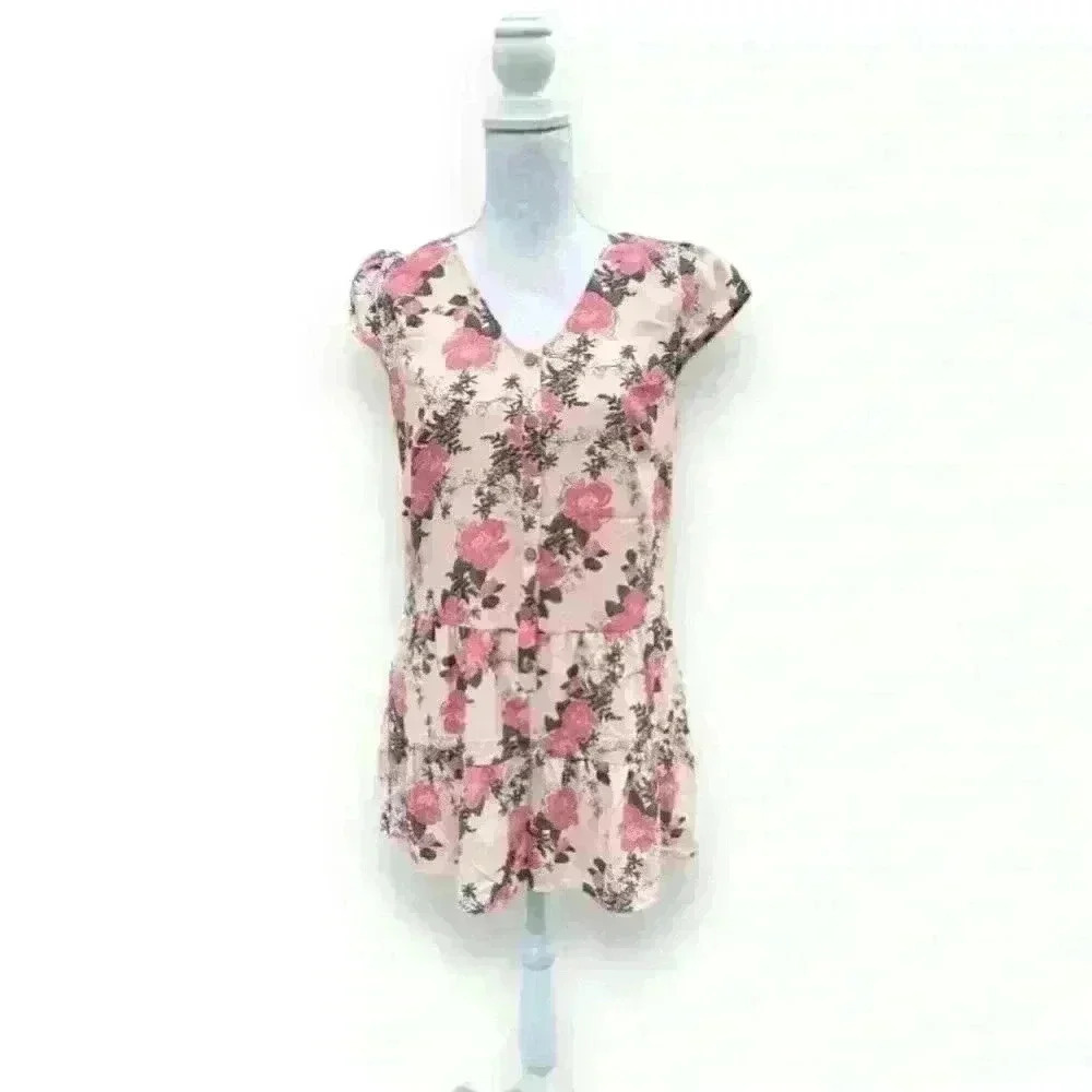 Pink Floral Romper Size Medium NWOT
